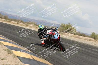 media/May-05-2025-Moto Forza (Mon) [[3c1838c5e5]]/2-B Group/Session 2 (Turn 7 Inside)/